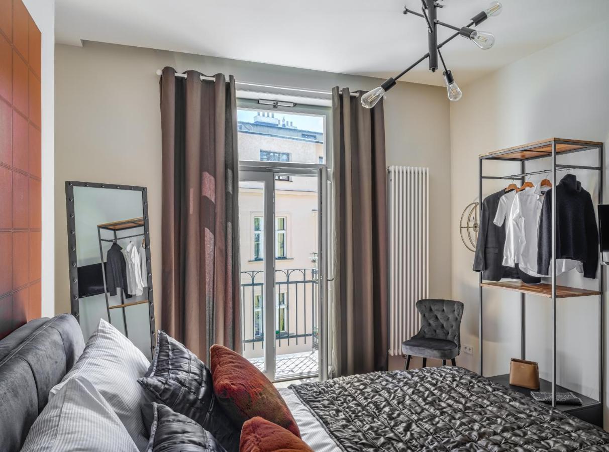 Apartment Mn6 Luxury By Adrez Prag